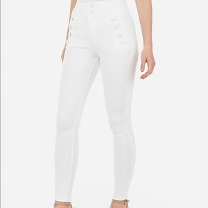 White high waisted Express Jeans size 4
